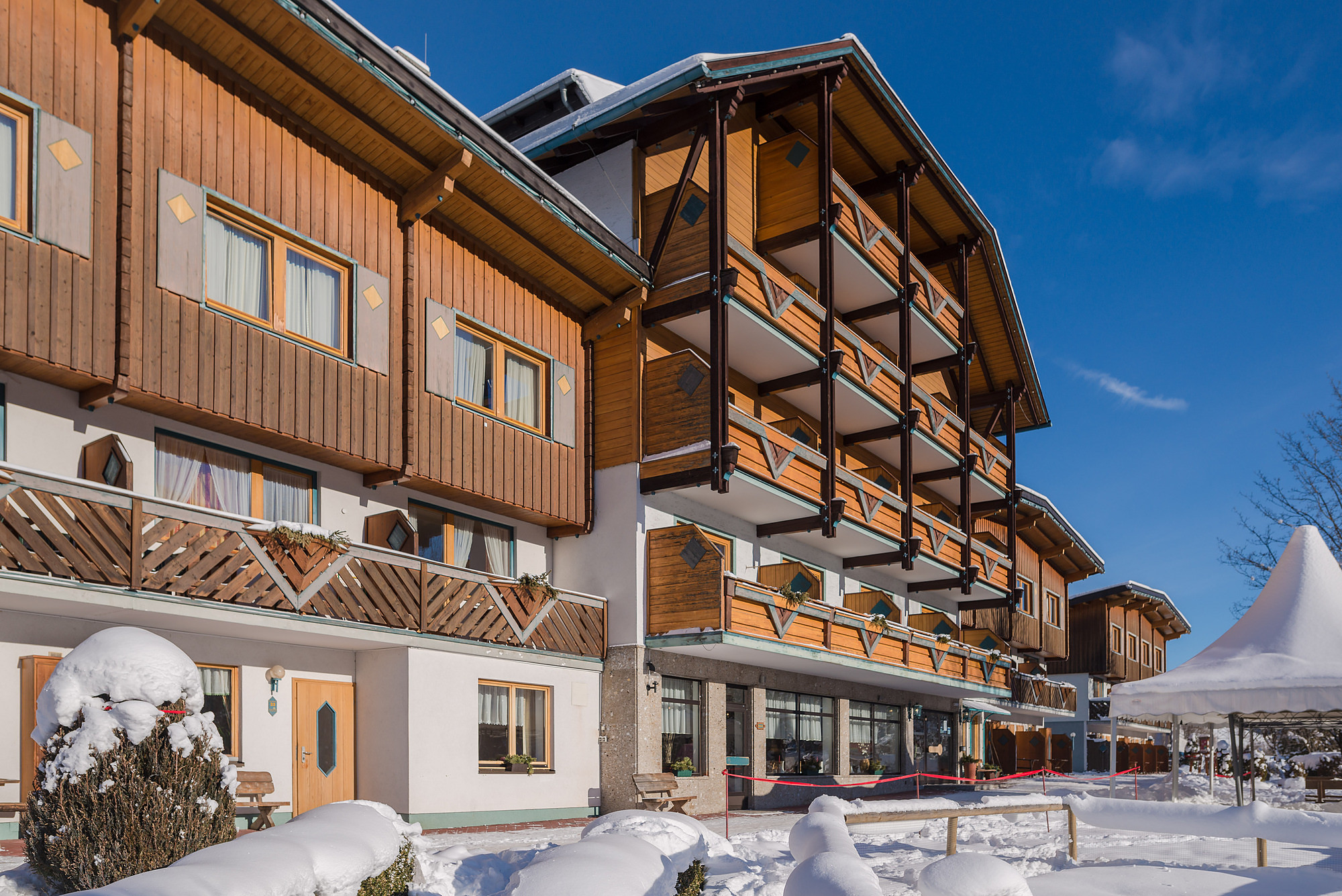 APARTHOTEL FERIENALM    ( SCHLADMING )